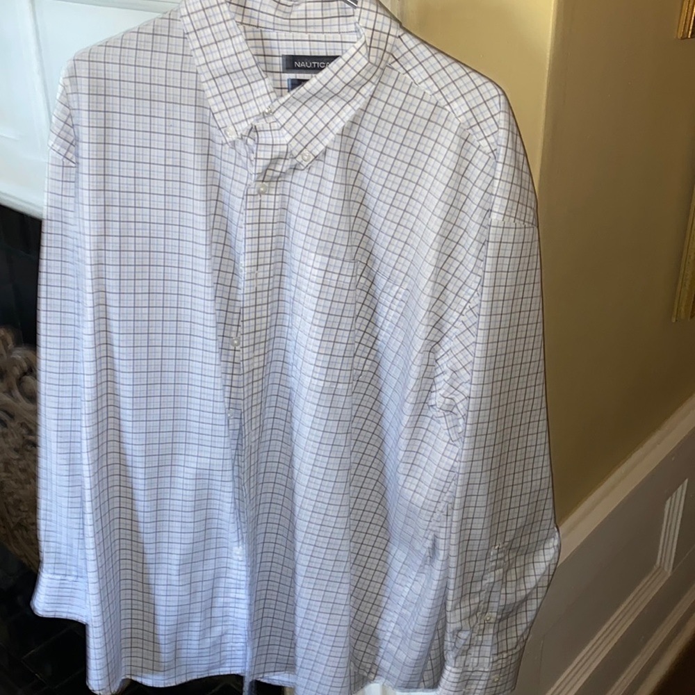 XL baby blue/black Nautica beauty!